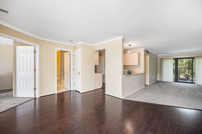 Foto del edificio - 30685 Hidden Pines Ln