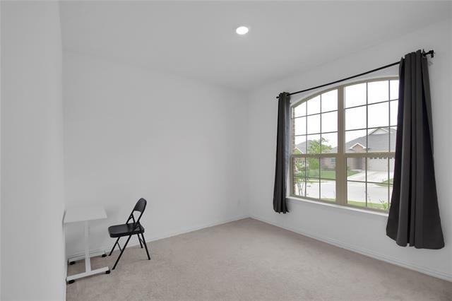 Building Photo - 1305 Blue Spg Dr