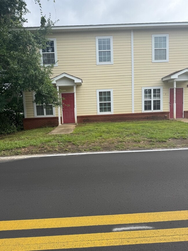 Building Photo - 1846 Belle Vue Way