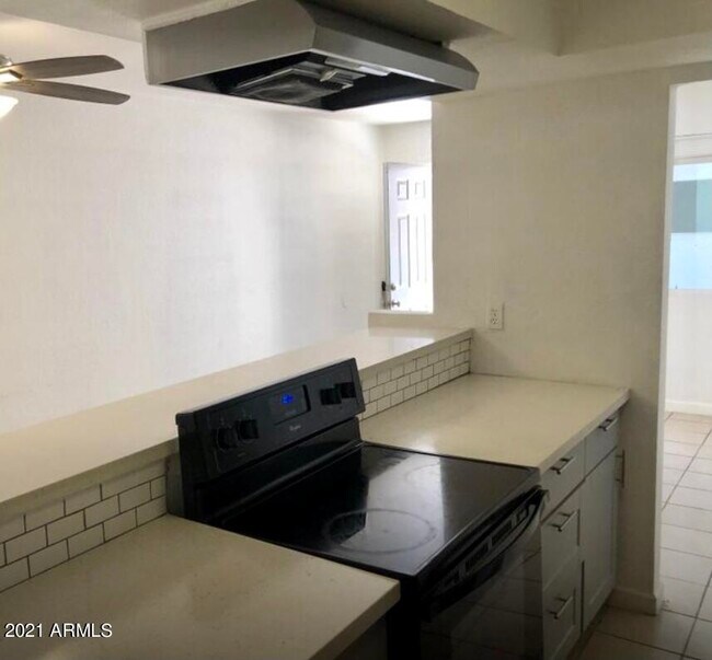 Foto del edificio - 18202 N Cave Creek Rd