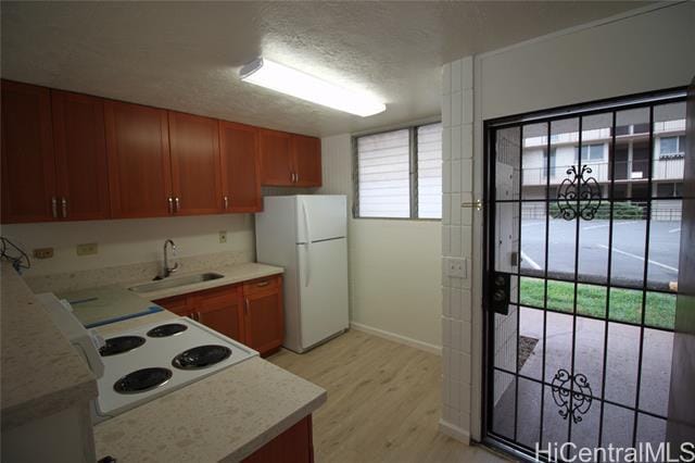 Building Photo - 98-729-729 Moanalua Loop