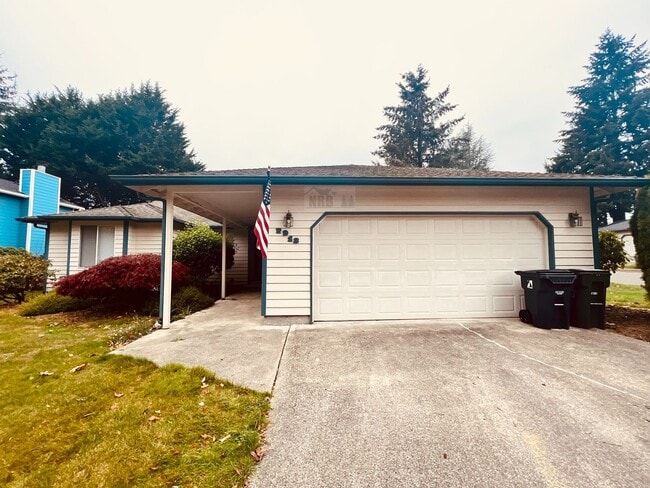 Foto del edificio - Absolutely Gorgeous Single Family Home located at Olympia!