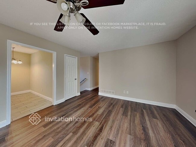 Building Photo - 36 Willow Dr