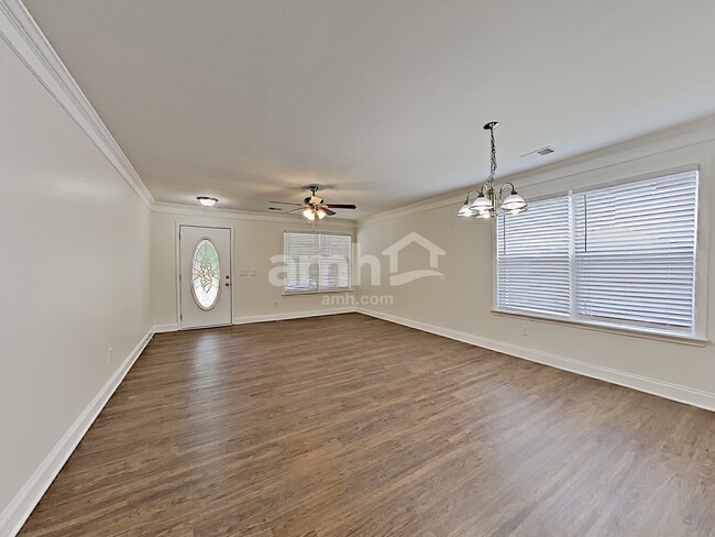 Building Photo - 2601 Farmstead Court