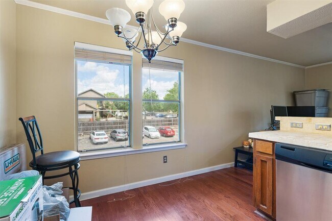 Building Photo - 5608 Cougar Dr
