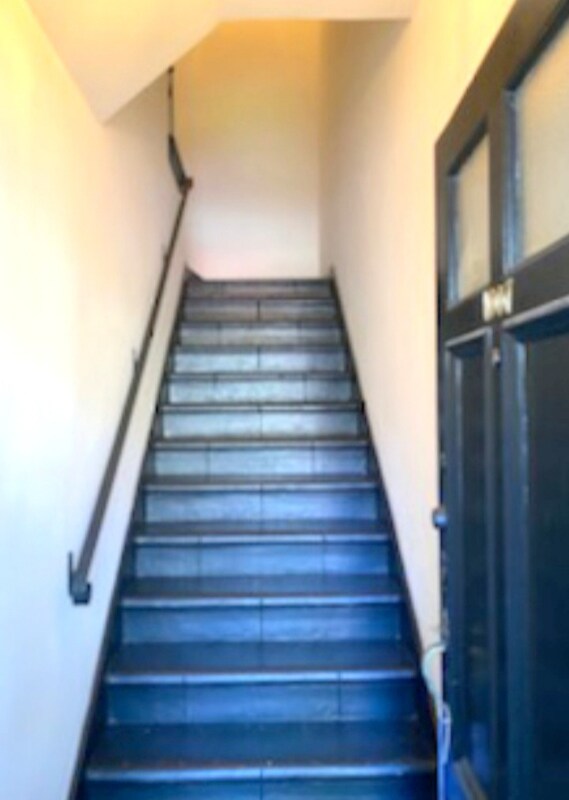 Building Photo - 1007 S Alfred St