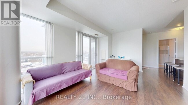 Photo du bâtiment - 25 Cole St