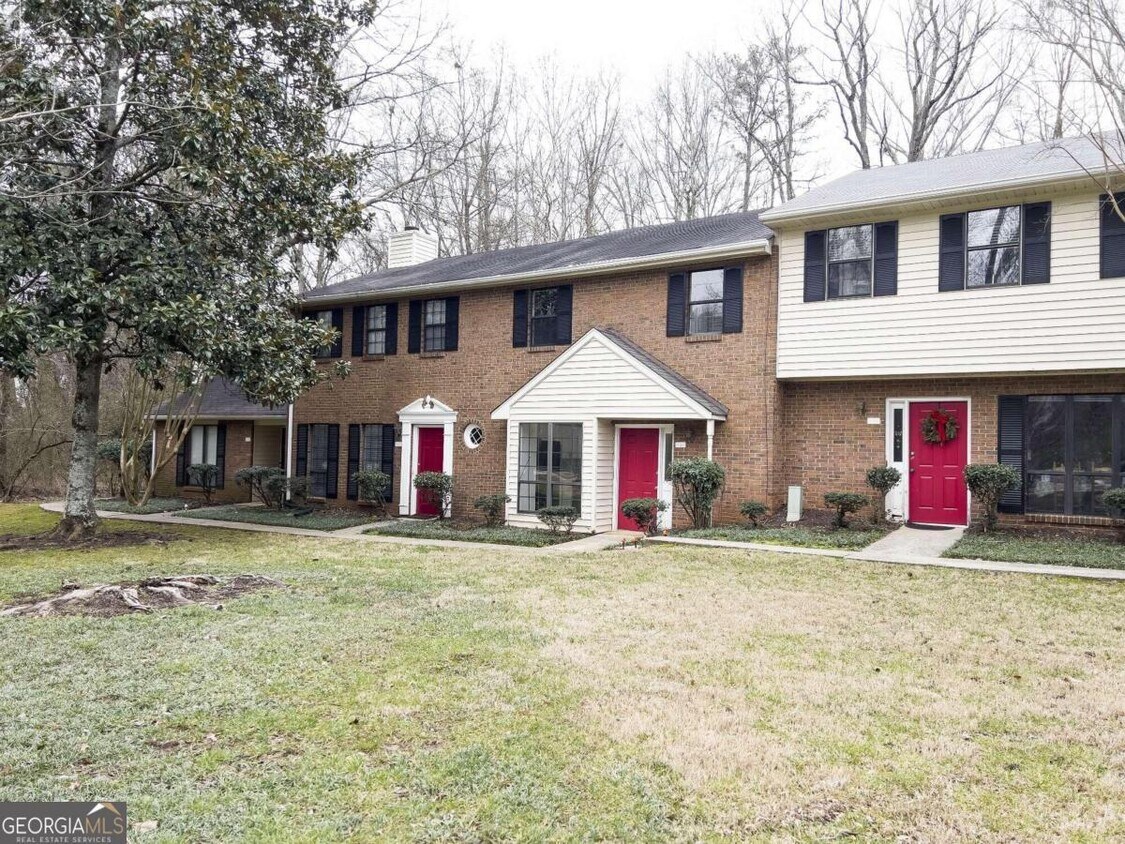 1130 Jamestowne Trail, Alpharetta, GA 30009 Townhome Rentals in