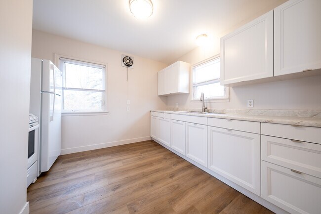 Building Photo - 8700 Nicollet Ave