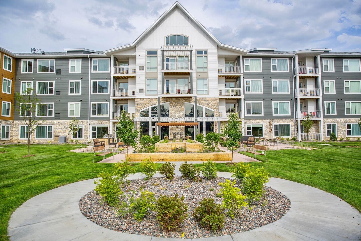 The Legends of Champlin - Apartments in Champlin, MN | Apartments.com