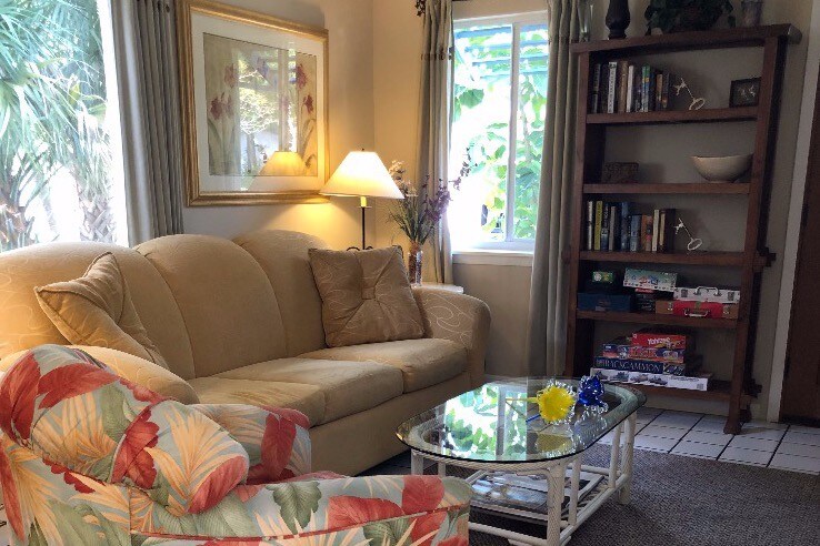 Living Room - 411 Ohio Pl