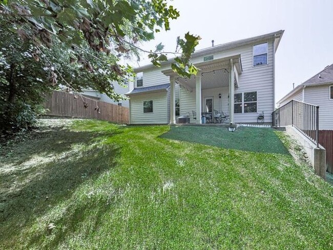 Building Photo - 5 Bedroom House in Canton Great Value