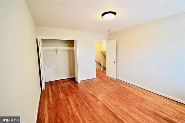 Foto del edificio - 2312 Ewing Ave
