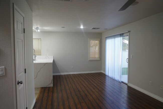 Building Photo - 8710 S Cadence Crossing Way