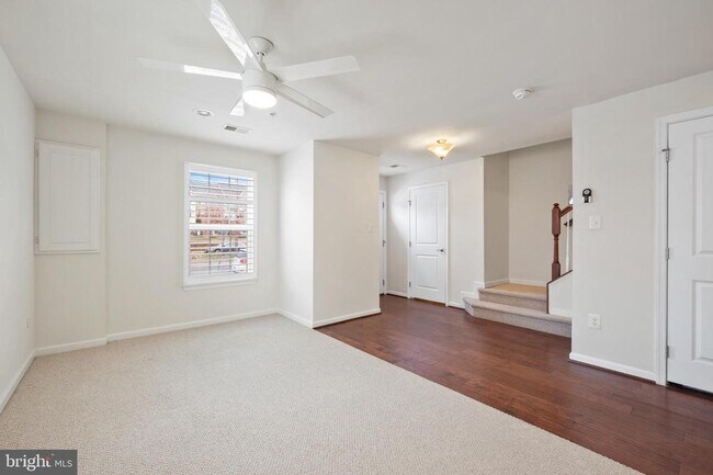 Building Photo - 13312 Waterford Hills Boulevard