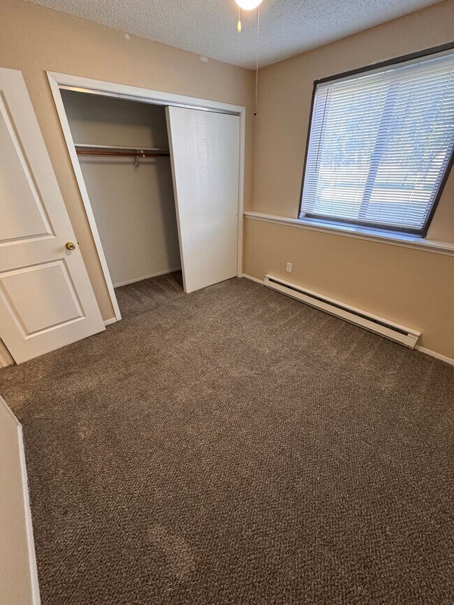 Interior Photo - Country Court Apartments - Waukee