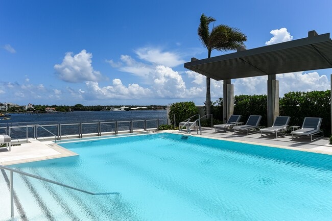 Foto del edificio - 1100 S Flagler Dr