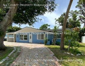 Building Photo - 255 Shamrock Blvd