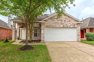 Building Photo - 22439 Highland Point Ln