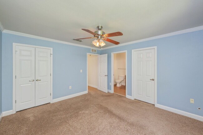 Building Photo - 535 Wingspan Way
