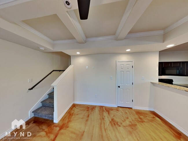 Building Photo - 6415 Melanzane Ave