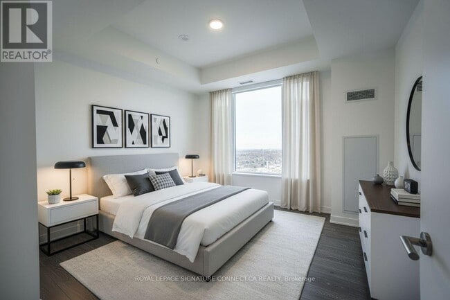 Photo du bâtiment - 2495 Eglinton Ave W