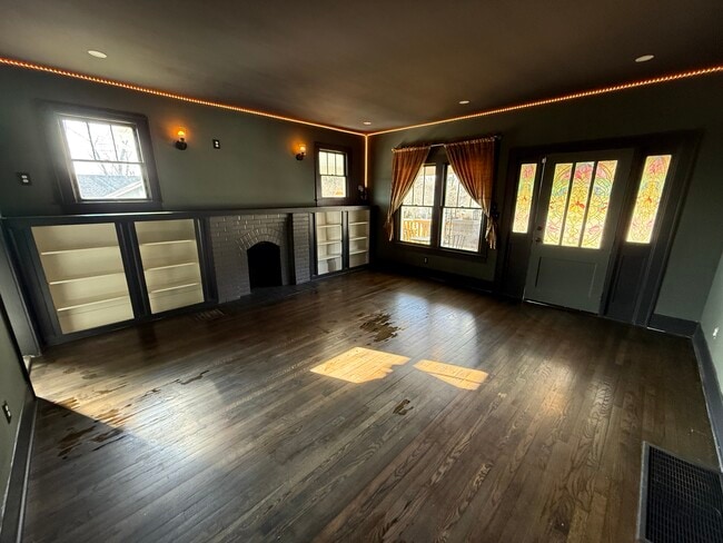 Foto del edificio - 2300 Dodson Ave