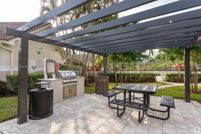 Building Photo - 7575 Hampton Blvd