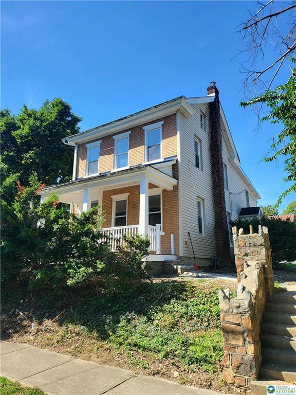 Foto principal - 817 Seneca St