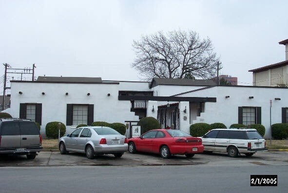 Foto del edificio - 571 S University Blvd