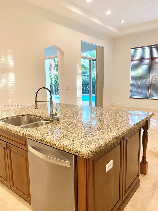 Foto del edificio - 12420 NW 81st St