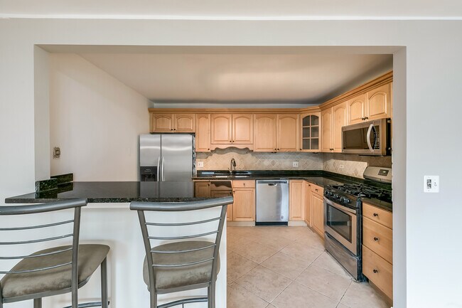 Foto del edificio - 1328 Webford Ave