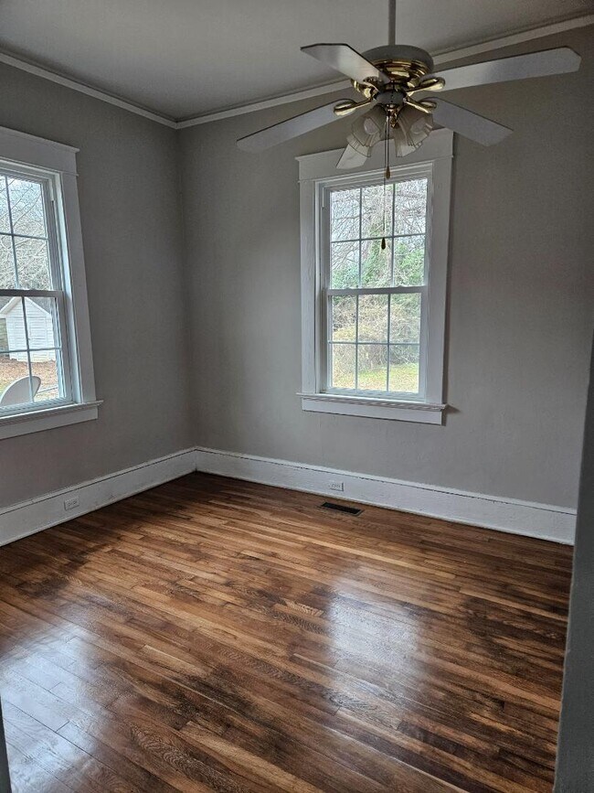 Foto del edificio - 748 Truett Ave