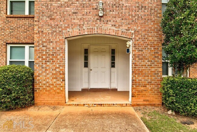 Foto del edificio - 133 Appleton Blvd