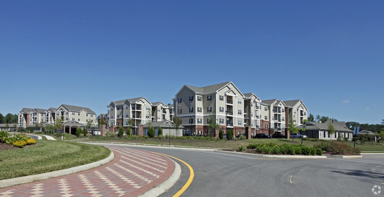 Meridian at Watermark Apartments North Chesterfield, VA