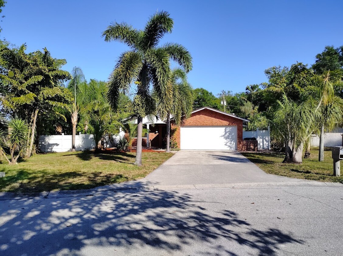 Foto principal - 1444 1st St SW