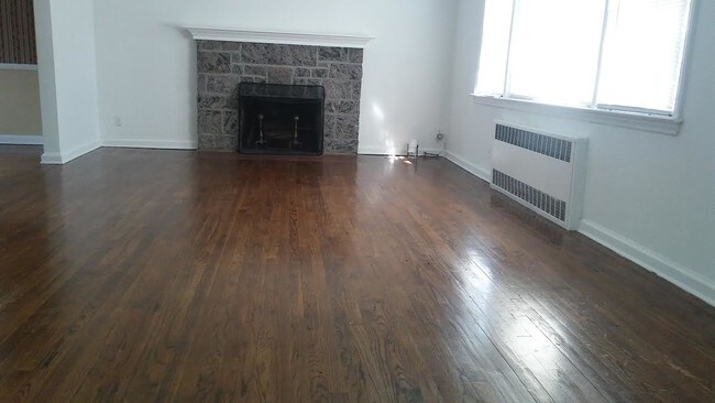 Building Photo - 8625 193rd St