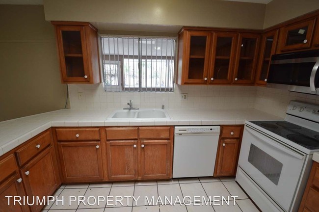 Foto del edificio - 2 br, 2 bath House - 1617 East St Louis Ave