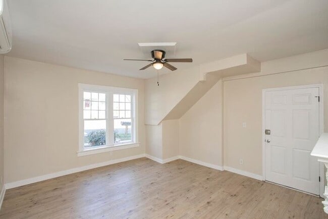 Foto del edificio - LOCATION! 1/1 Bed Bath Downtown!