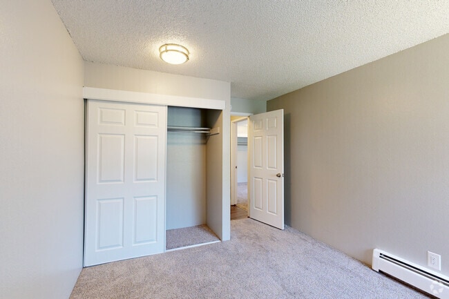 2BR, 1BA - 860SF - Oslo