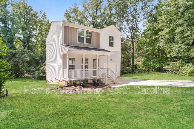 Building Photo - 18 Carnes Rd SW