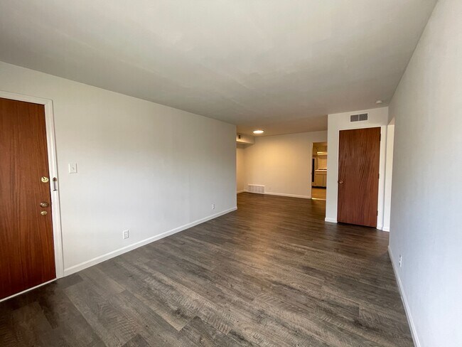 Building Photo - 9419 Sappington Rd
