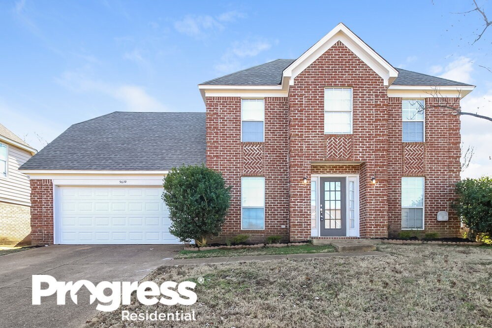 Foto principal - 5679 Morning Flower Dr