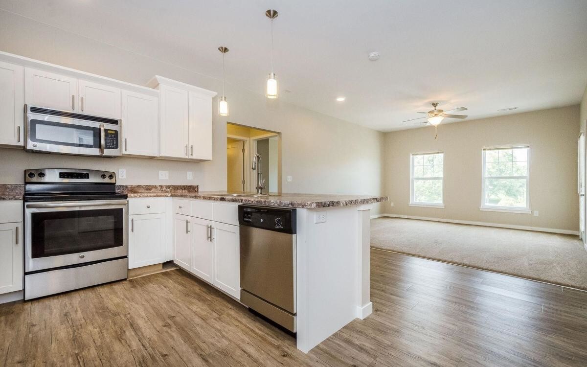 Foto principal - 210 5th St