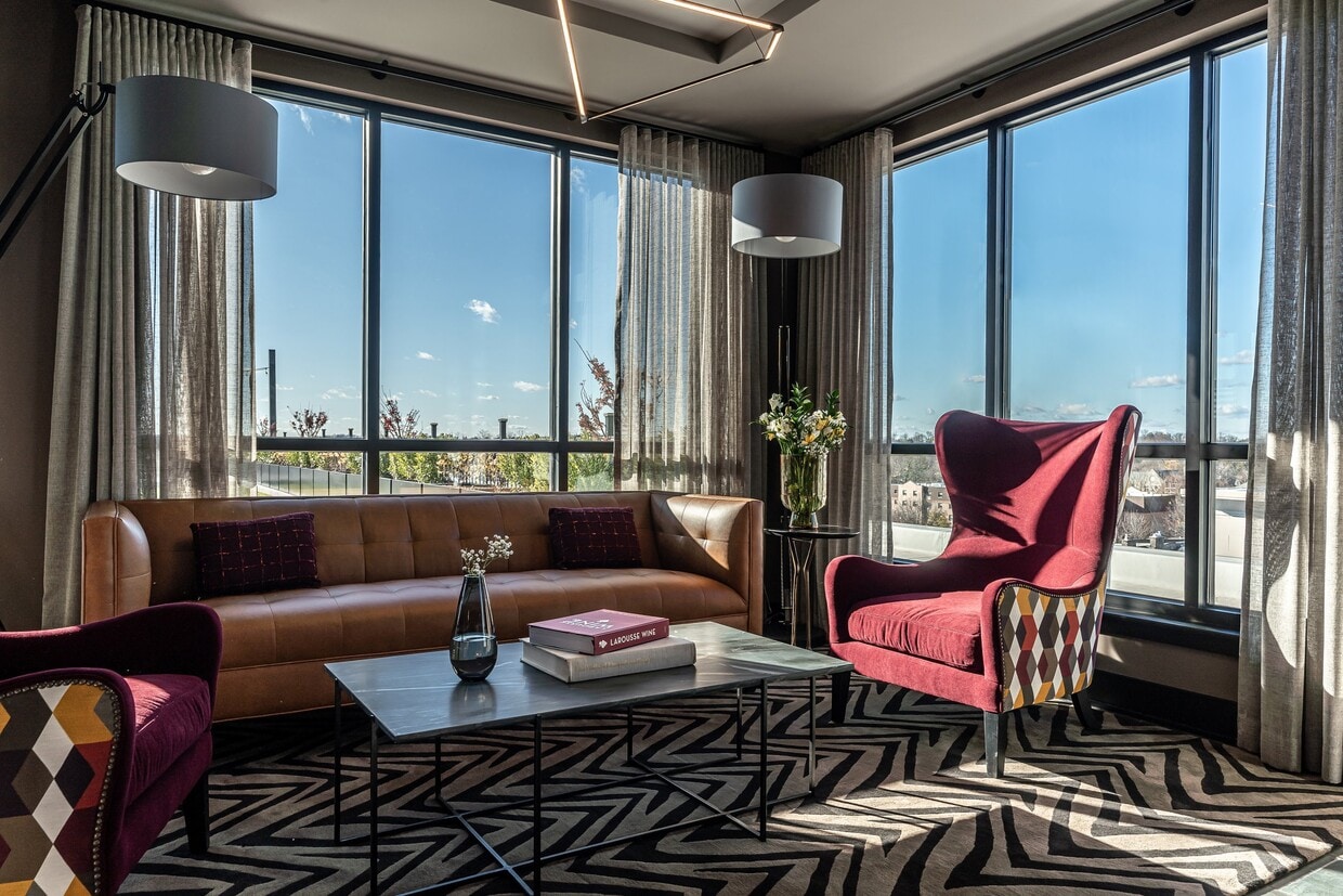 Foto principal - Cricket Flats & Shops