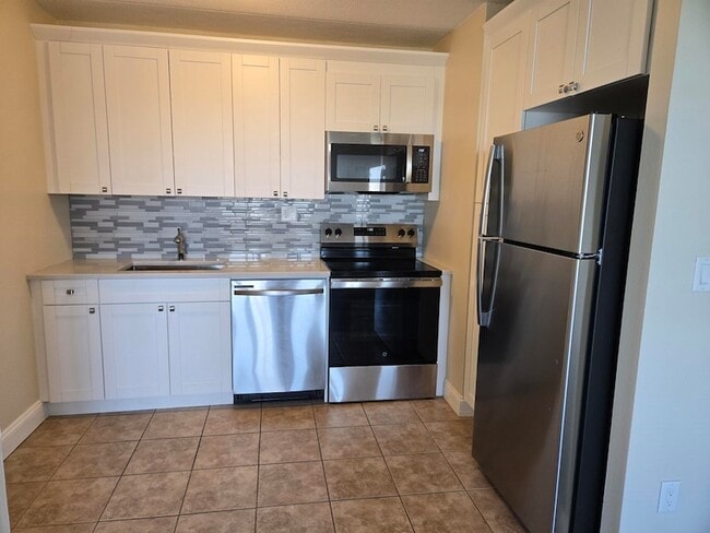 Photo - 685 Prospect Ave Apartment
