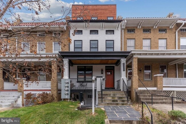 Building Photo - 1330 Randolph St NW