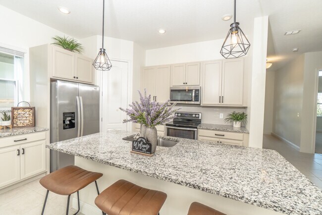 Foto del edificio - Dog-Friendly Laureate Park Home | 3 Bedrooms + Office Near Trails