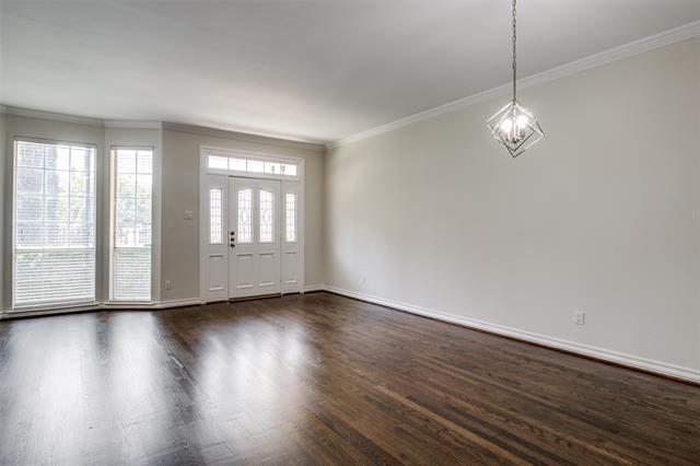 Foto del edificio - 3208 Cole Ave