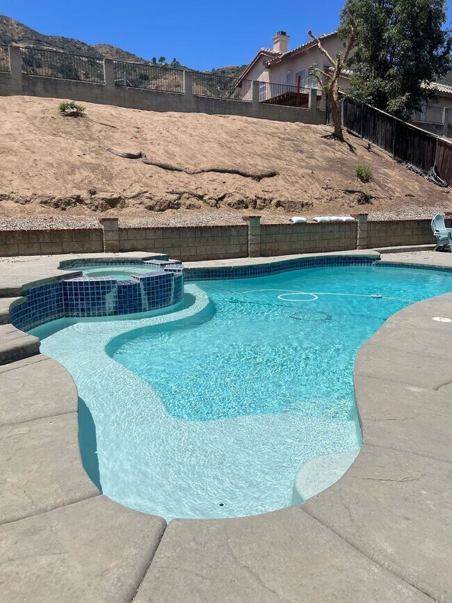 Building Photo - Main house plus an ADU, pool and spa